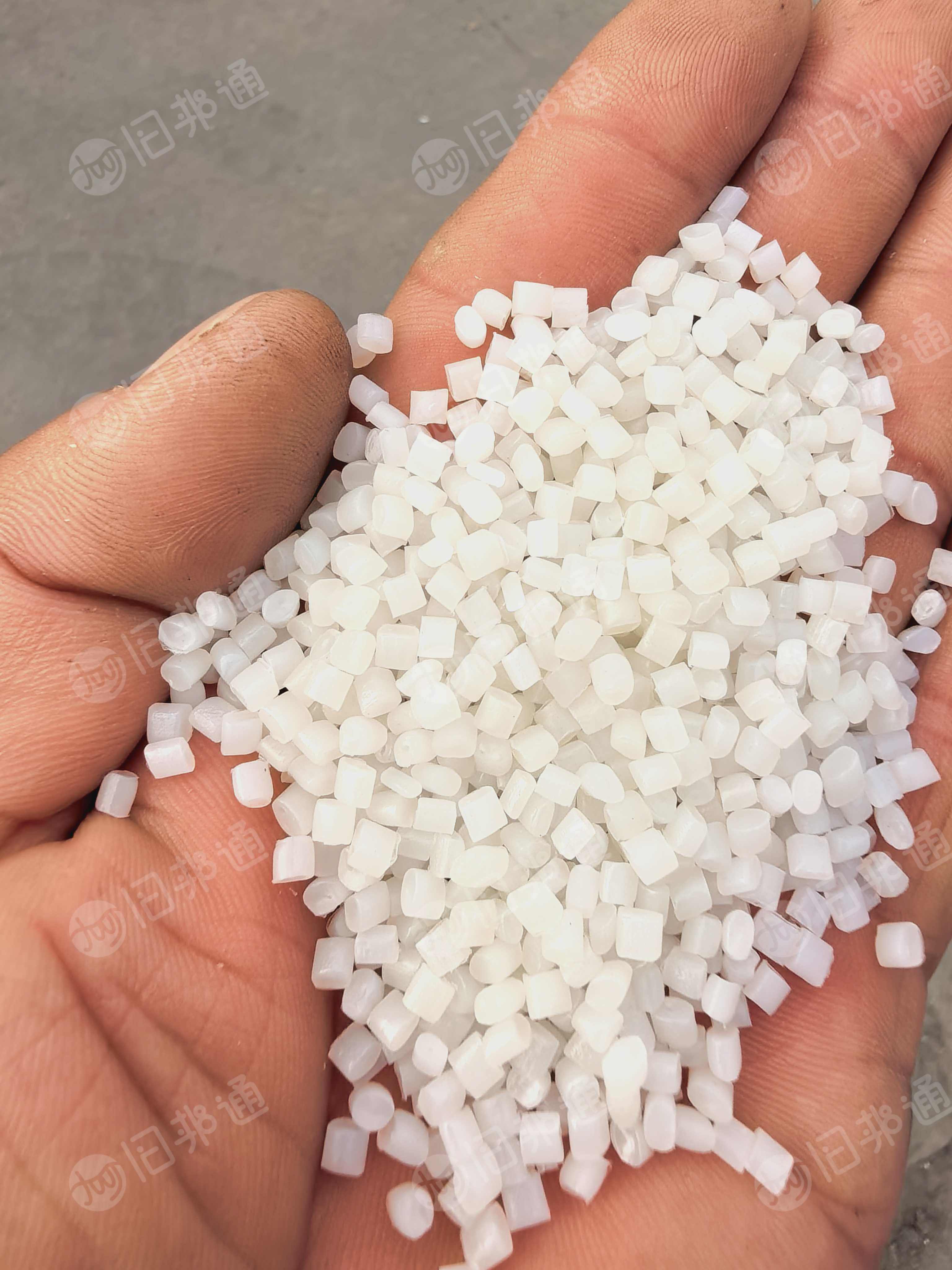 出售低压颗粒，有透析桶颗粒，娃哈哈颗粒等，过150目，月供上千吨