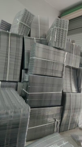 出售pet吸塑盒毛料，无油无标签，现货5吨