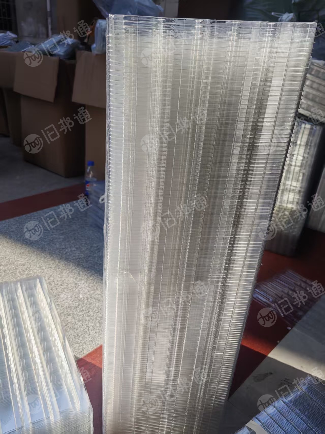 出售pet吸塑盒毛料，无油无标签，现货5吨