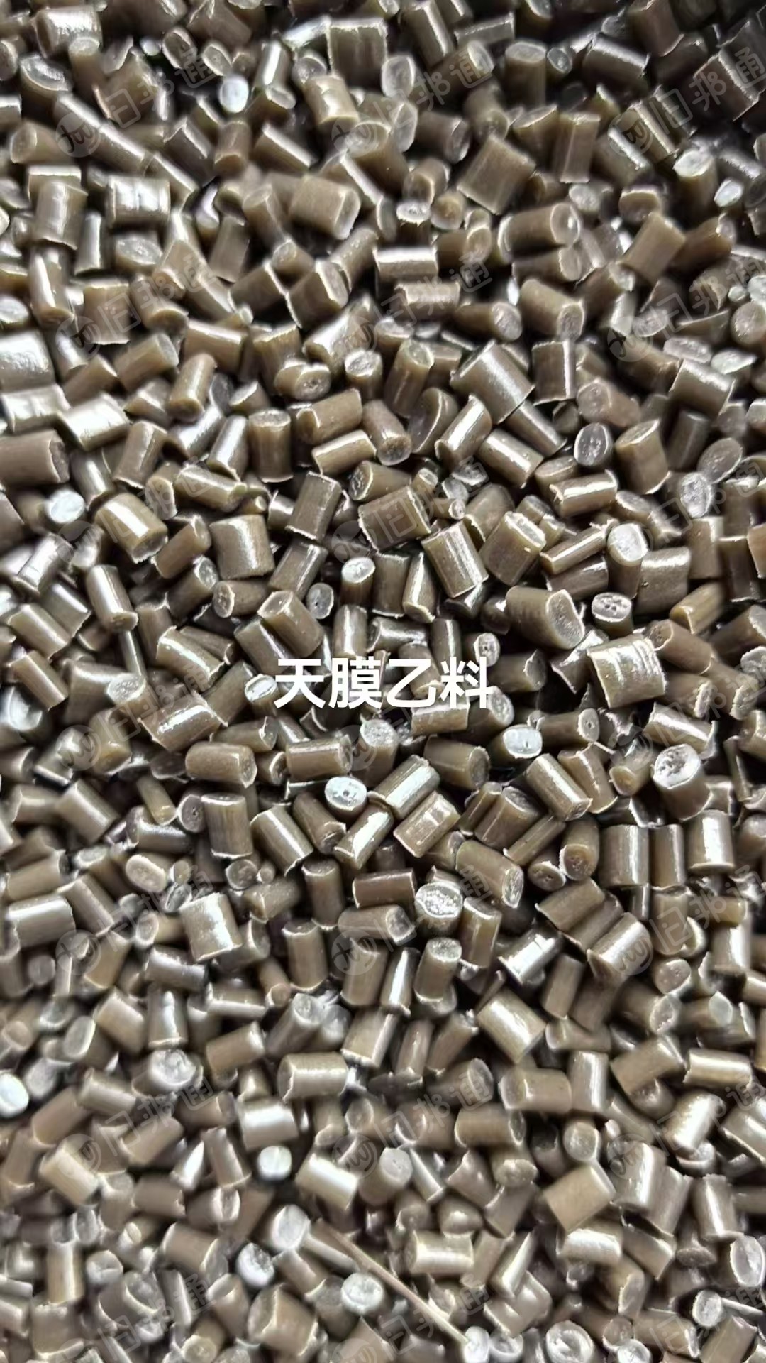 出售PP颗粒,PE颗粒,月供一百多吨