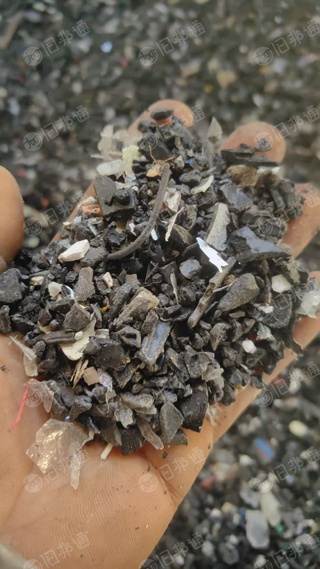 出售橡胶塑料混合破碎料，长期有货