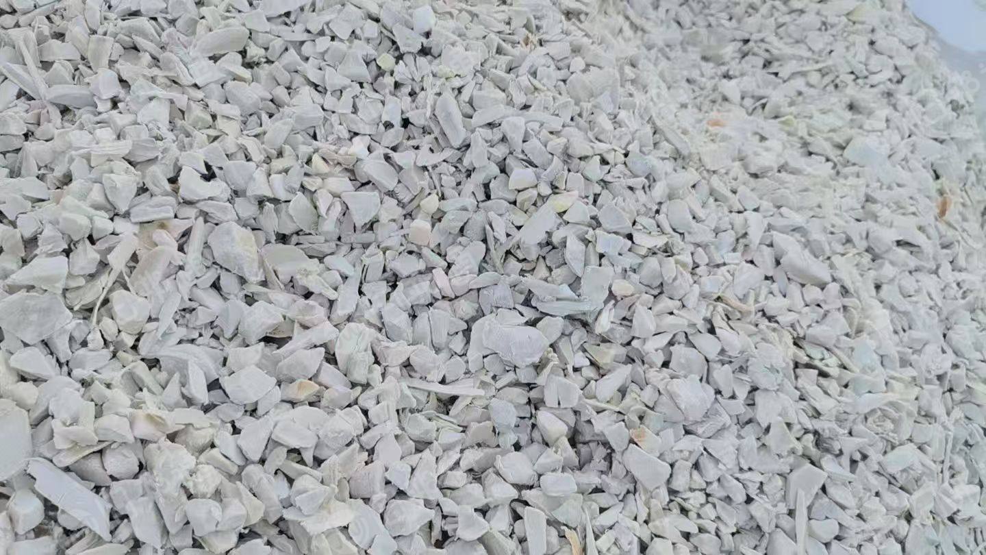 出售PP板破碎料，涂料桶破碎料，PPR管破碎料