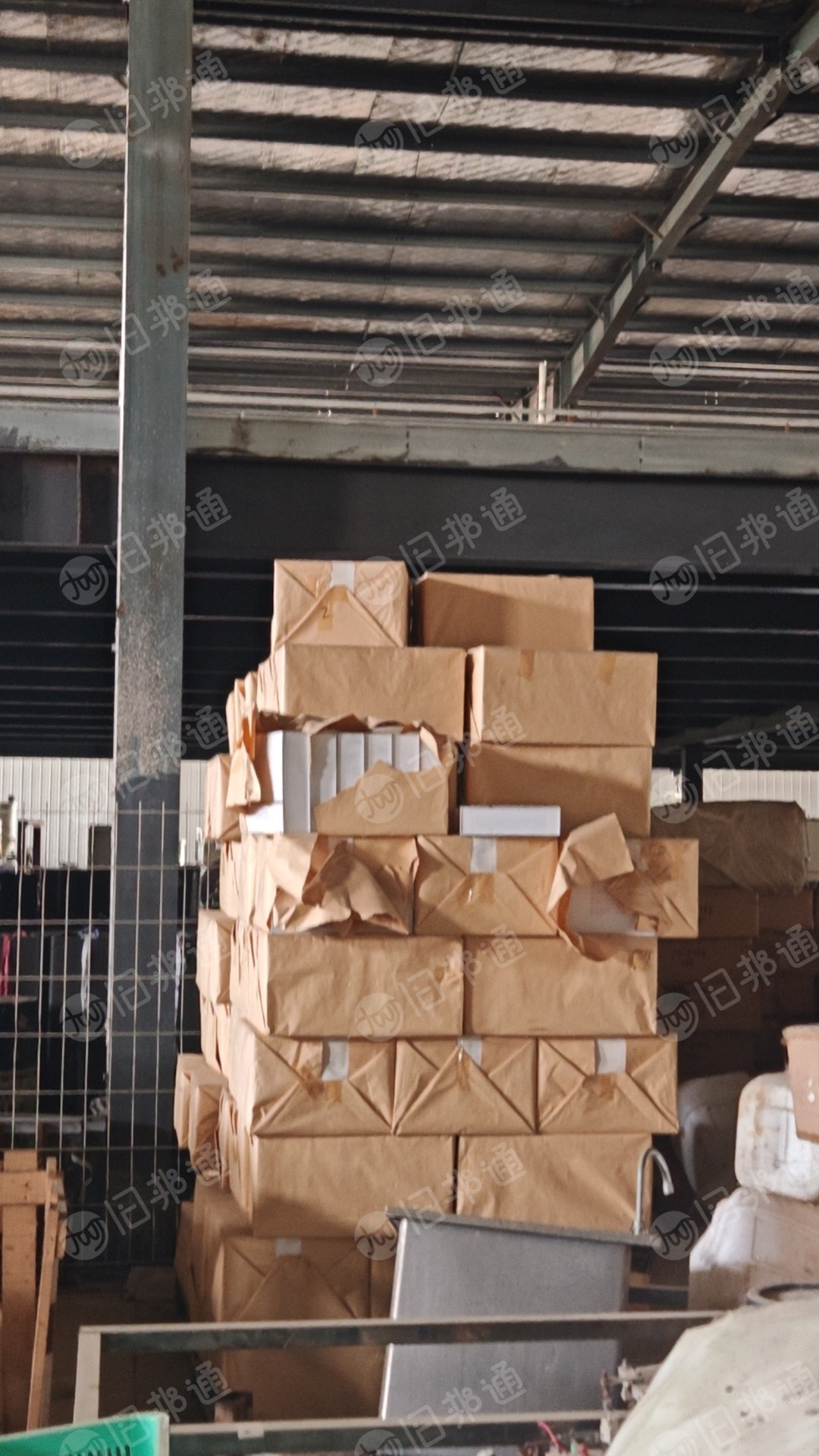 出售一批面膜盒的白卡纸