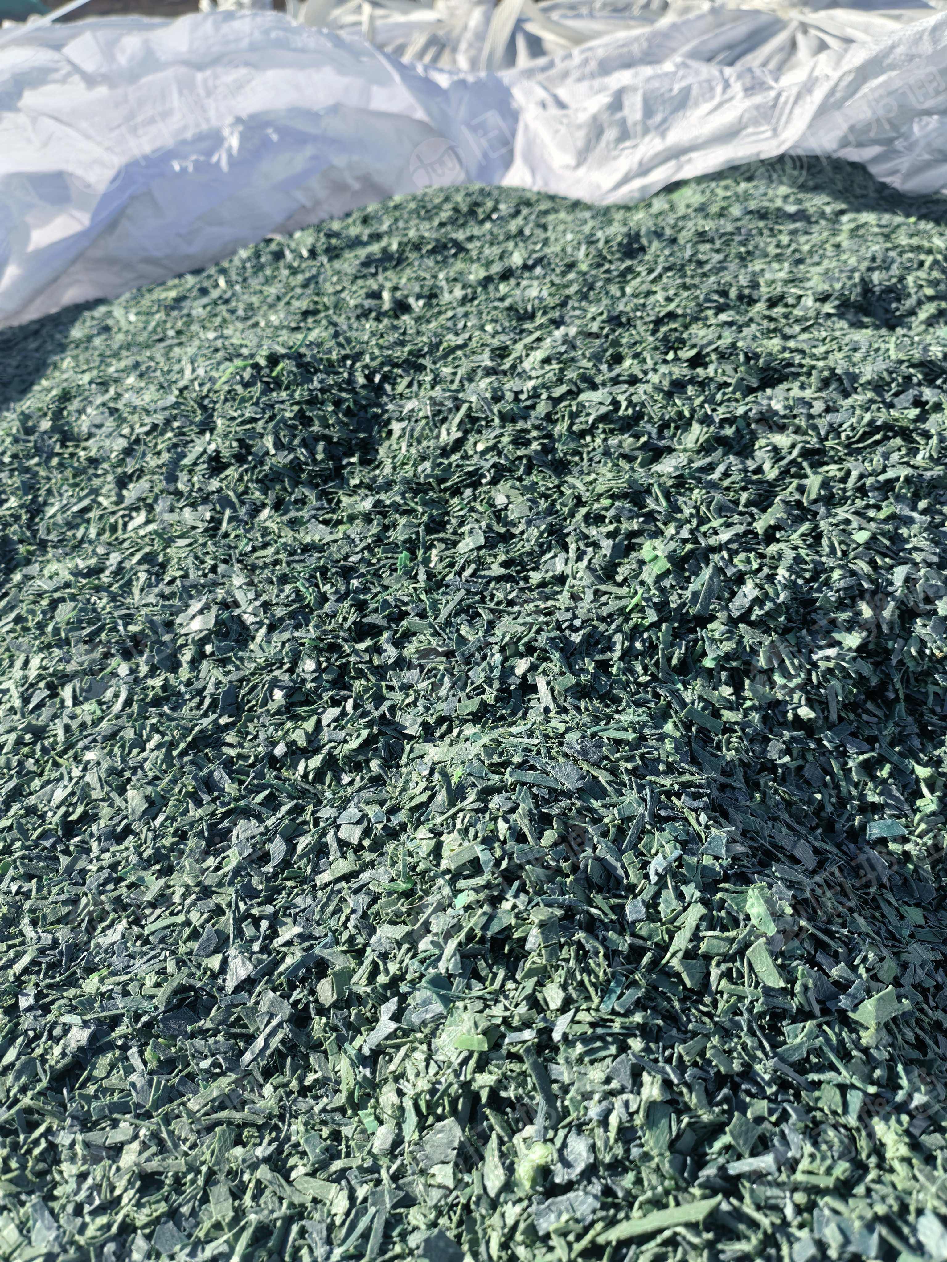 出售水粉PET打包带破碎料，够车发货，厂货破碎的