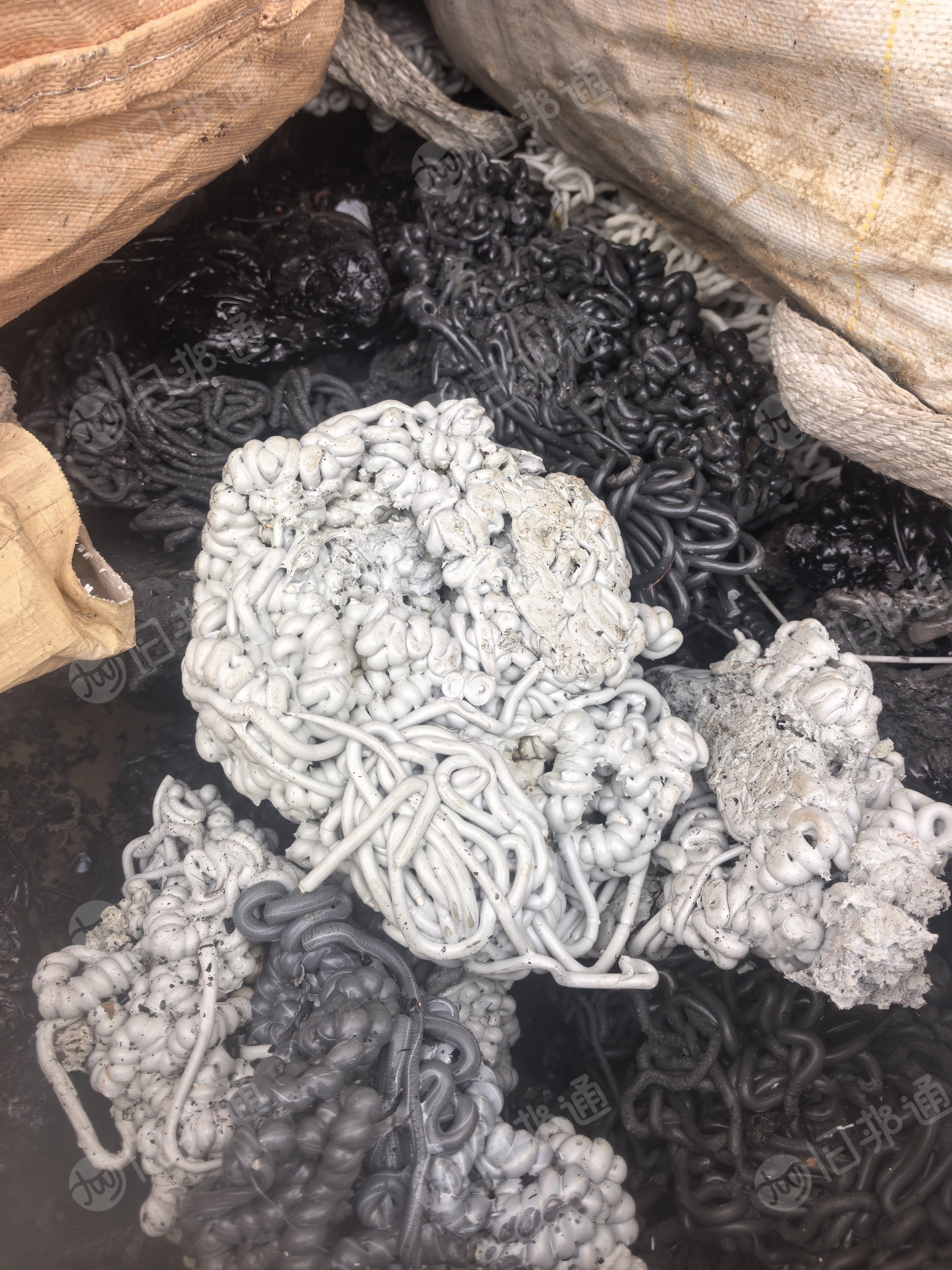 出售电脑合金破碎料，合金机头料，现货200吨