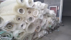 出售透明，黑色PET胶水膜，统货出