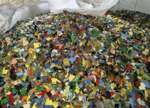 常年出售花乙破碎料