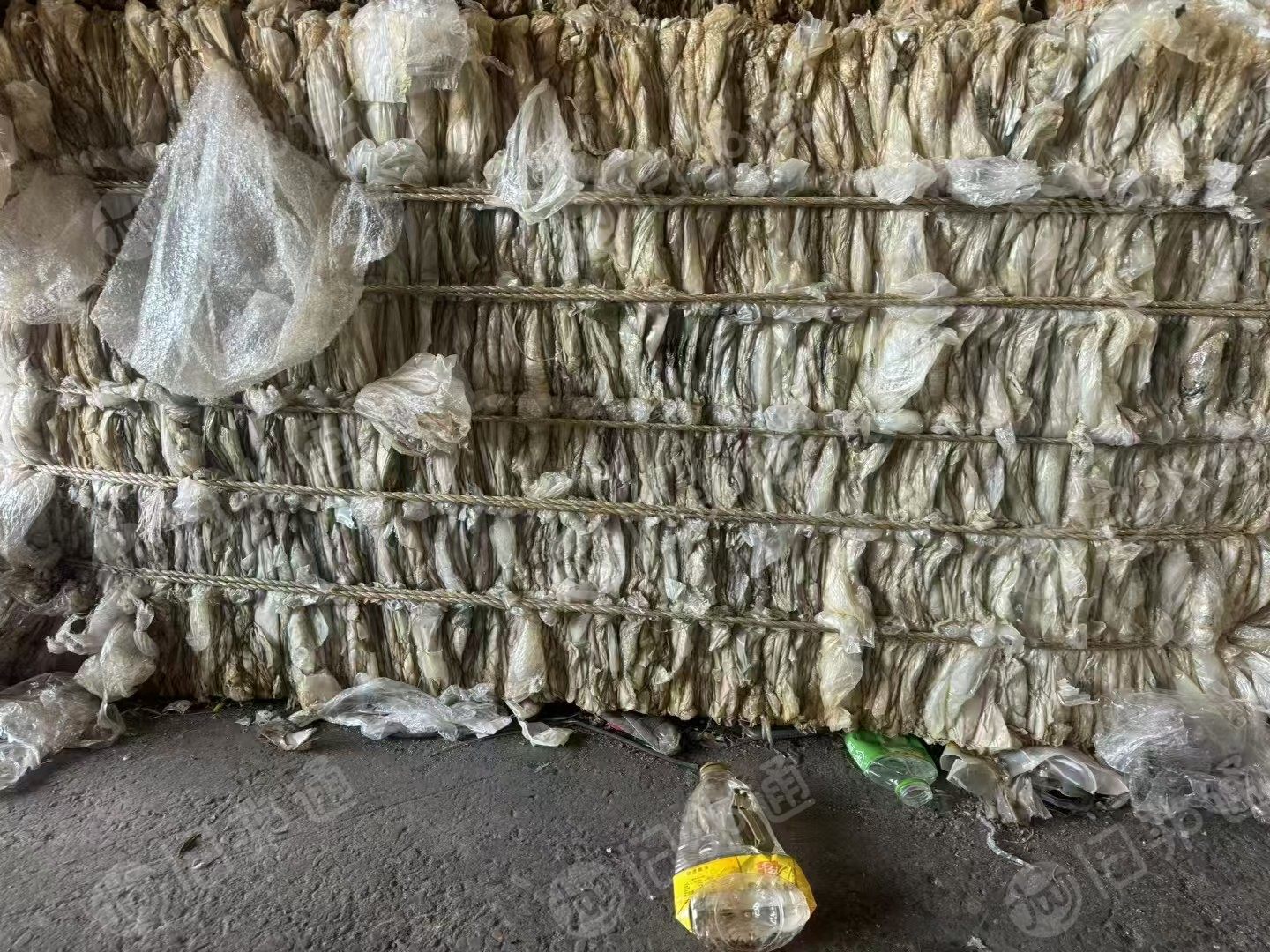 出售缠绕膜废料，粘膜废料