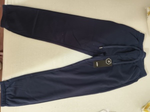 现货处理一批工厂倒闭退下来的裤子，整单男款女款6个颜色，现货2万多条，货在河南漯河