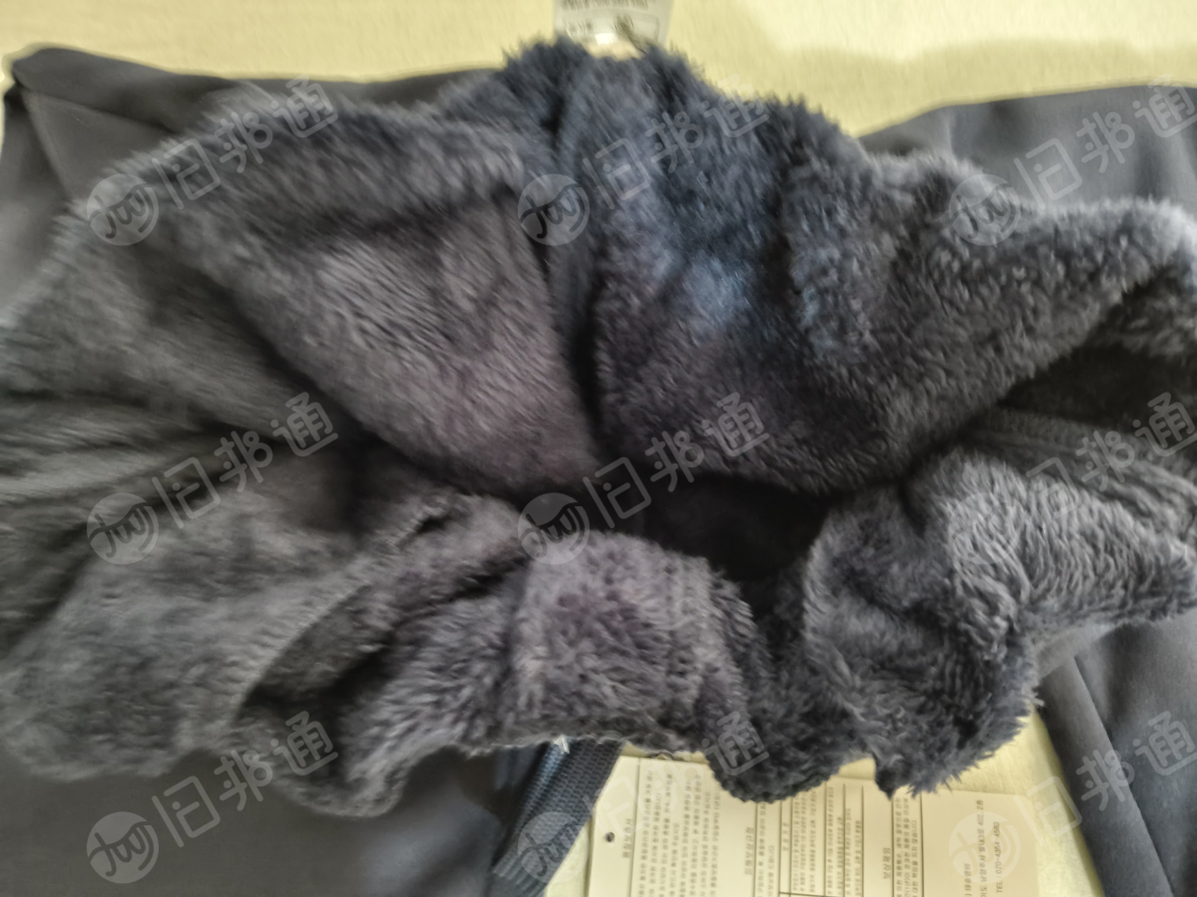 现货处理一批工厂倒闭退下来的裤子,整单男款女款6个颜色,现货2万多条,货在河南漯河