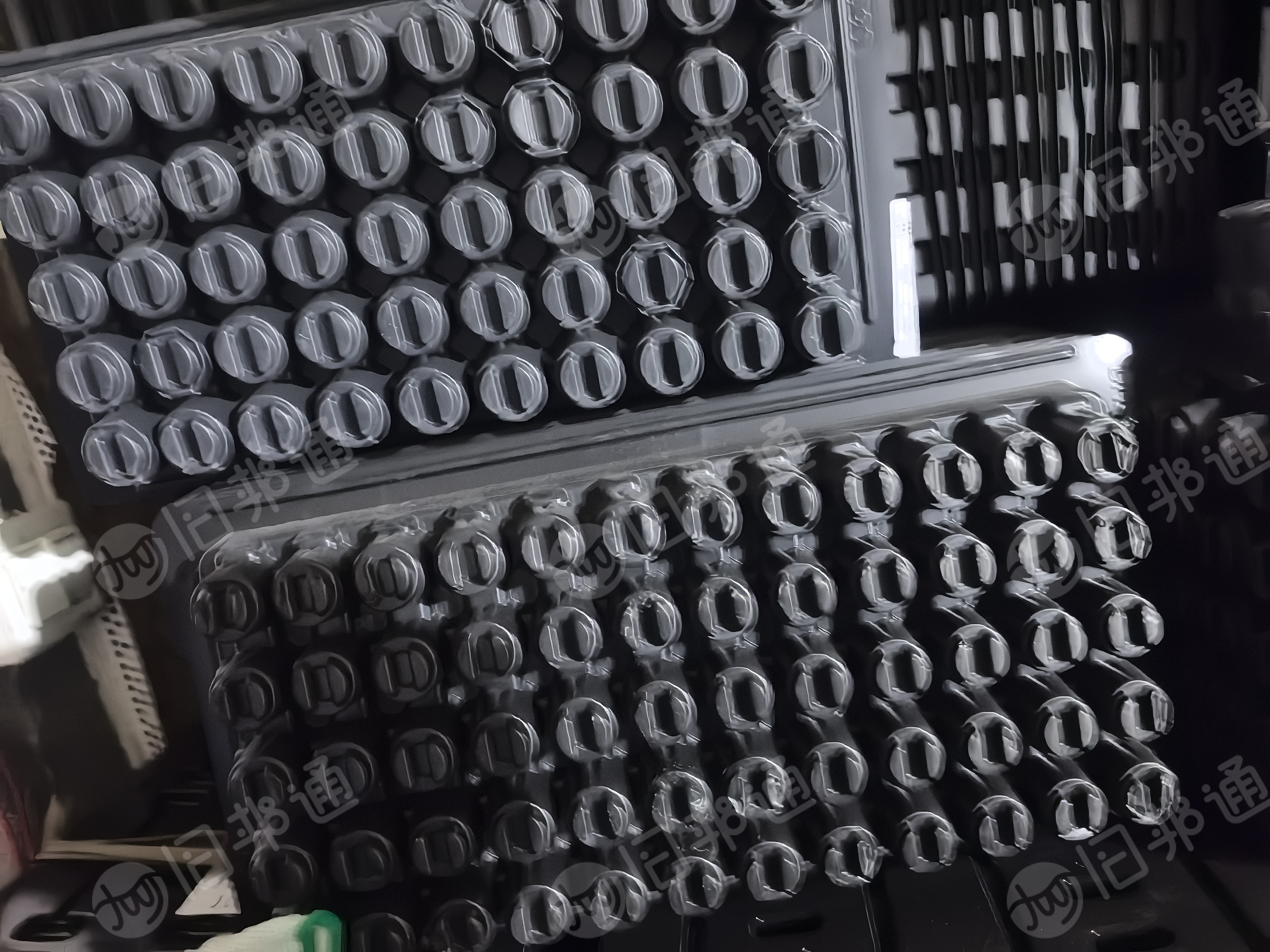 出售ps,pet,pp吸塑盒毛料