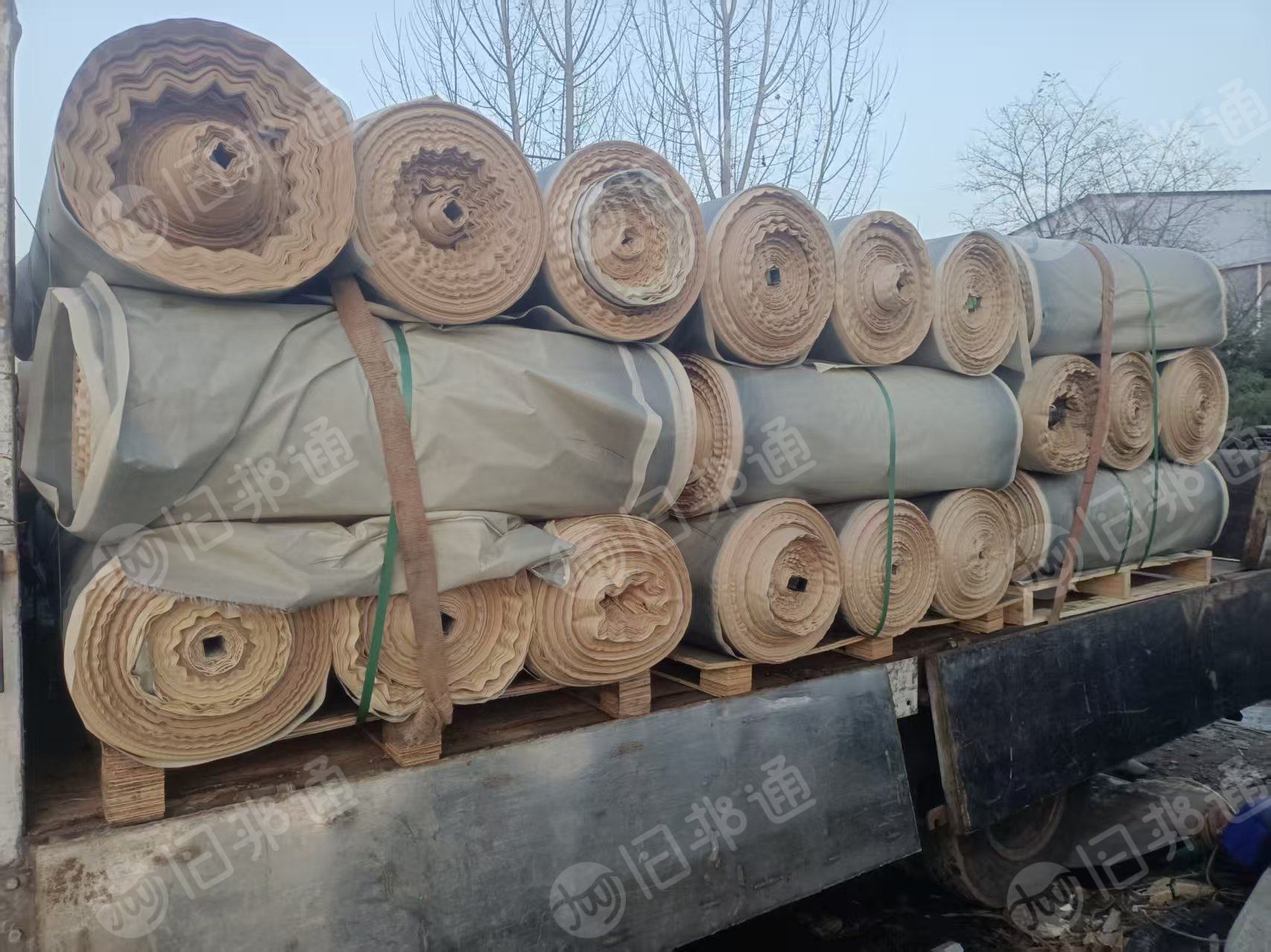 现货处理一批库存布，门幅1.04米，克重45克左右，现货5吨，货在山东临沂