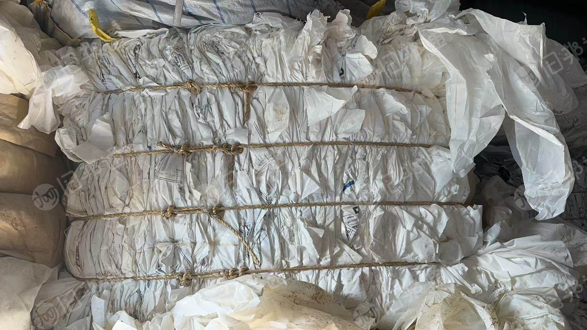 出售水洗乳白袋，现货十几吨