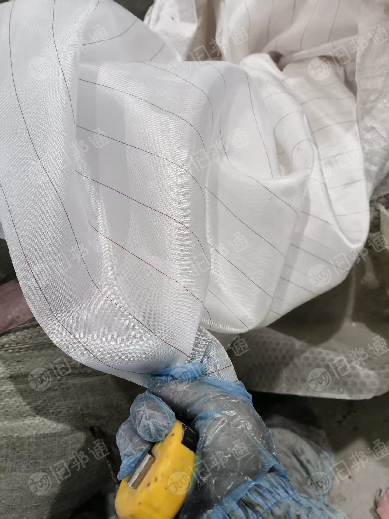 出售干净尼龙脱模布边角料，现货2吨，长期有货