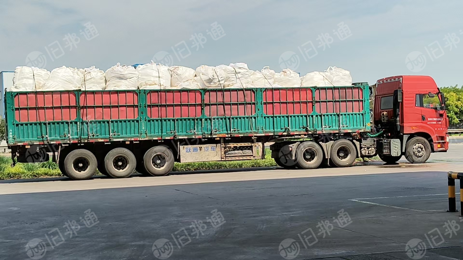 出售PET滑膜废料，现货18吨，基本都是卷筒的