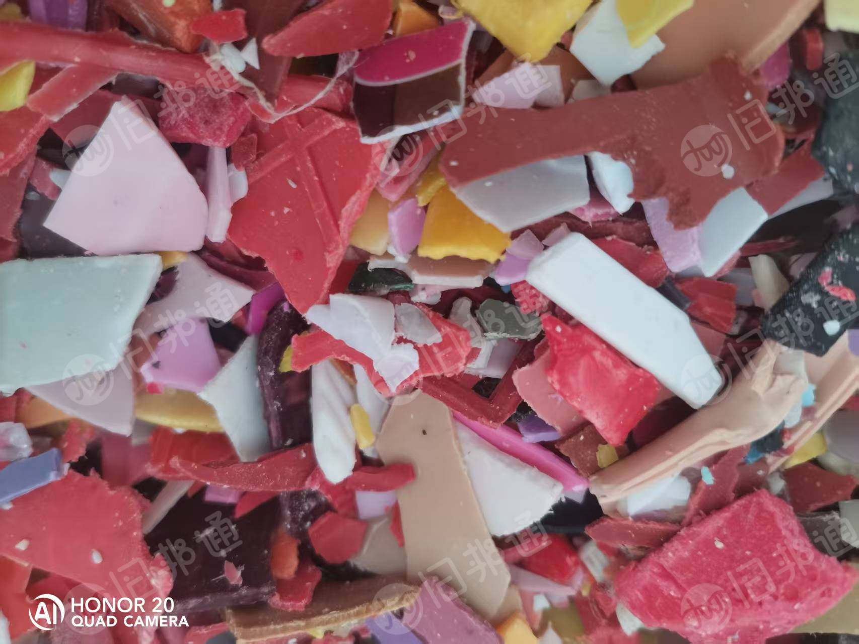 出售盐漂花丙破碎料，现货十几吨，可带票