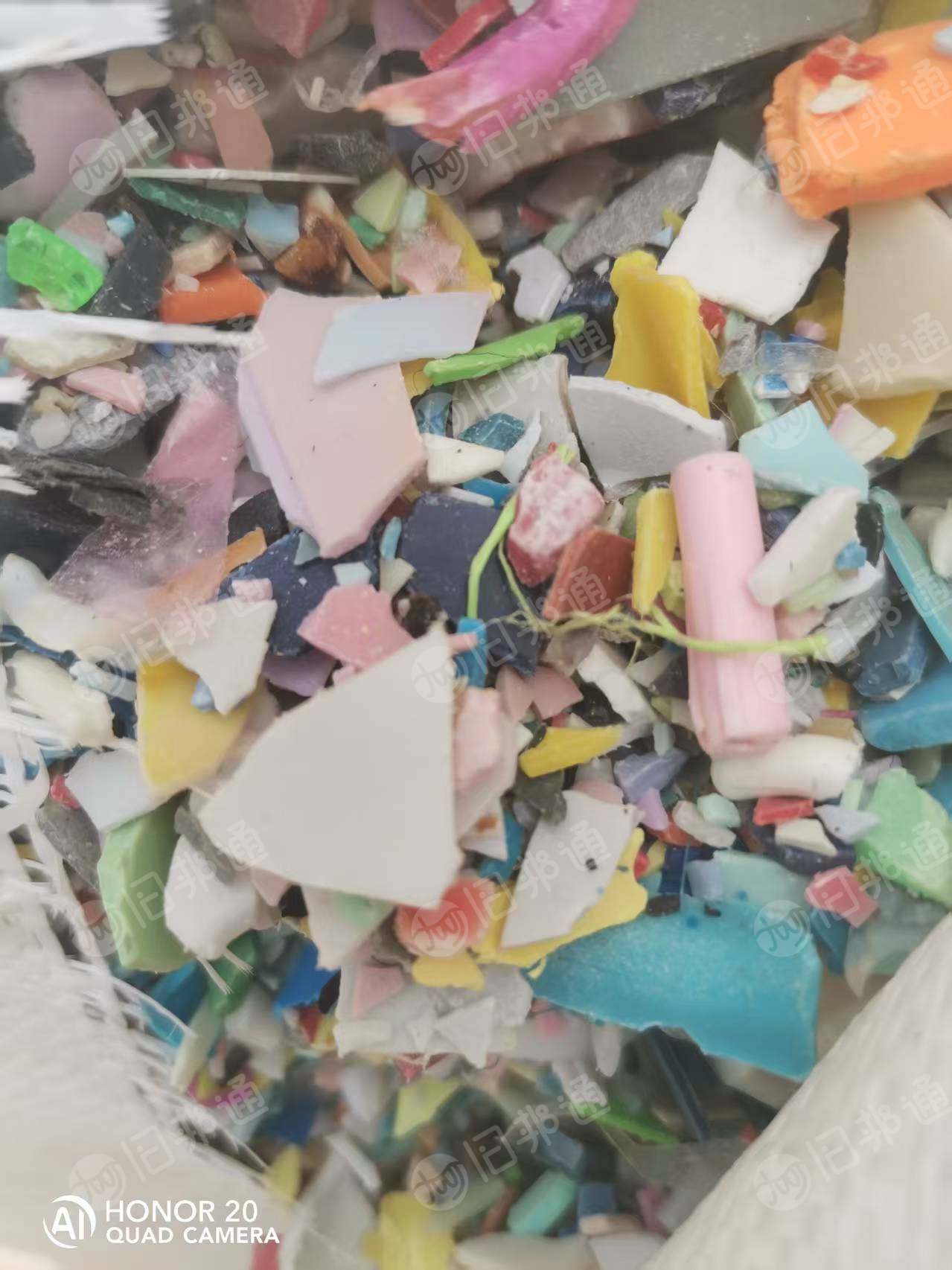 出售盐漂花丙破碎料，现货十几吨，可带票