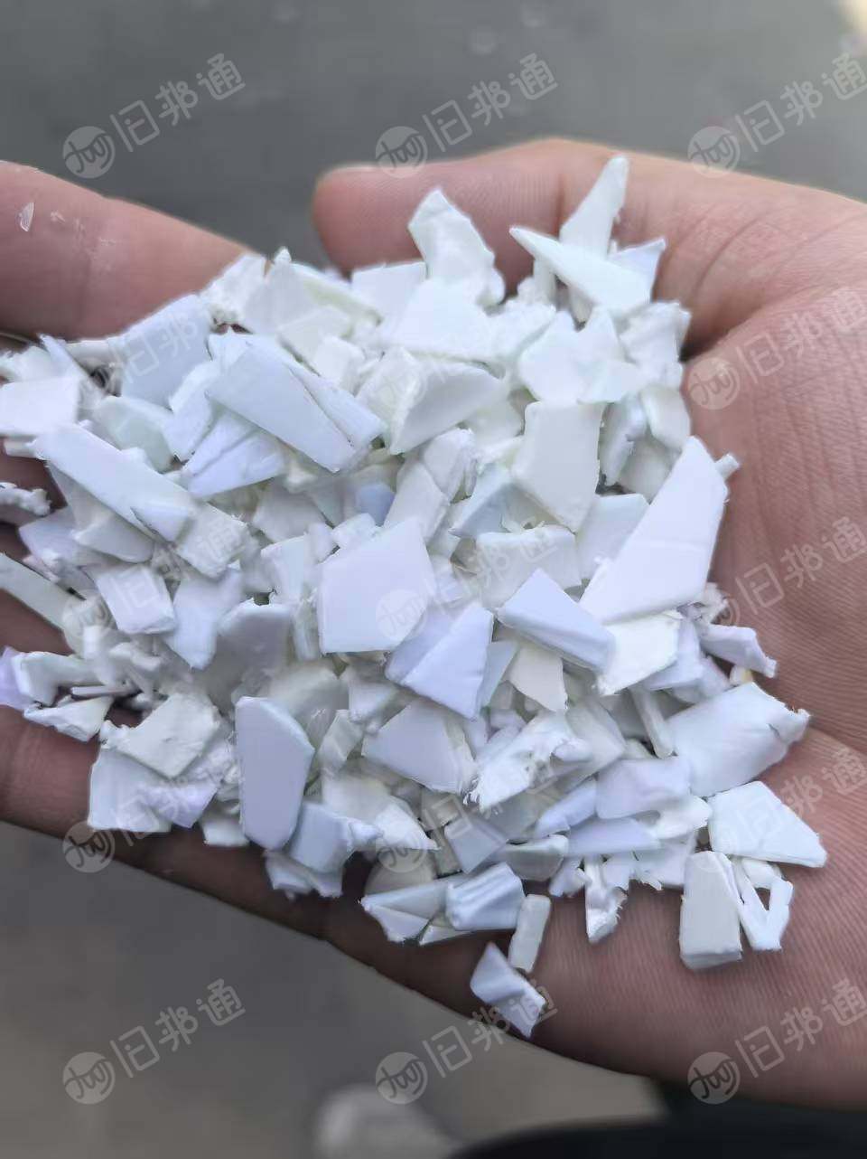 长期出售各种色工程丙破碎料，冲击45+，溶脂7 灰分1