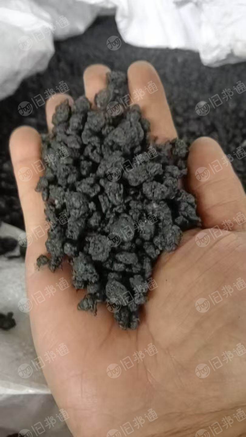 长期出售涤纶泡料，滑膜和光膜混一起