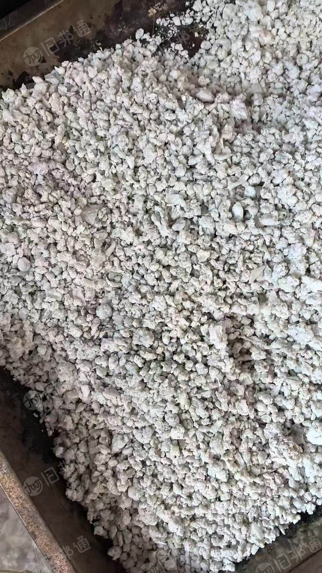 长期出售涤纶泡料，滑膜和光膜混一起