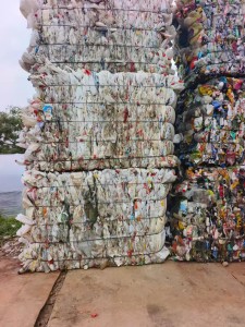 长期出售大小白压块