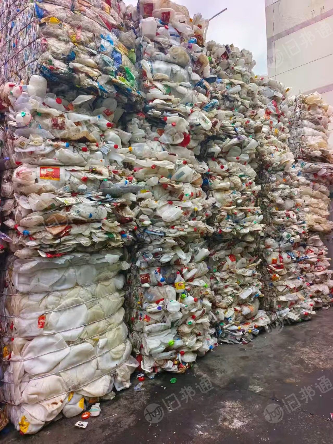 长期出售大小白压块