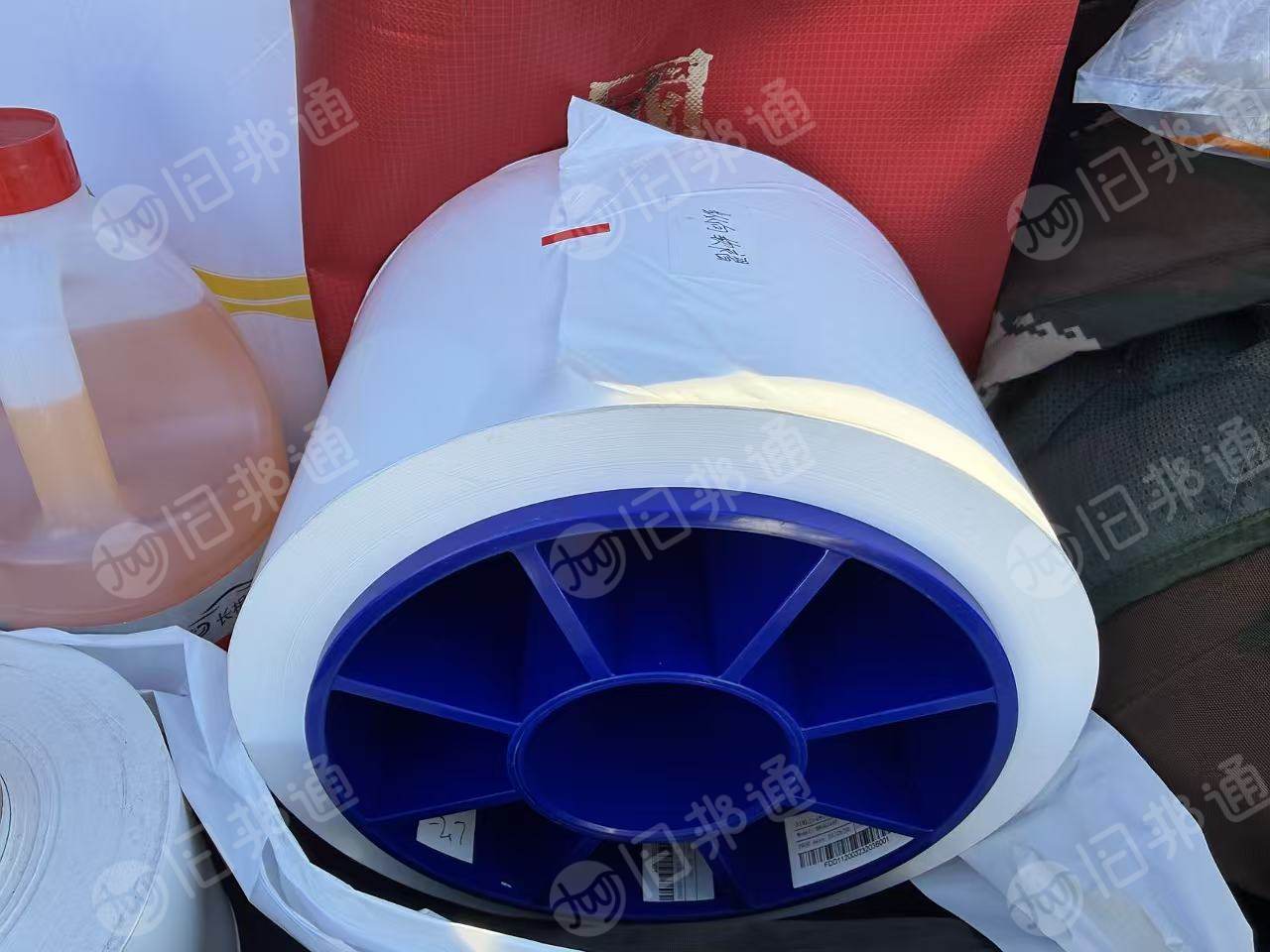 出售pe电池膜毛料，卷筒的，带有abs管芯，月供20吨