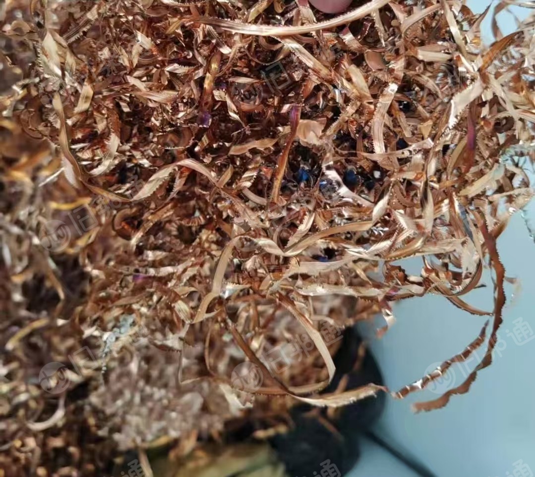 长期出售铜铁屑,铜铁合金,紫铜和铁,现货够车,月供200吨左右