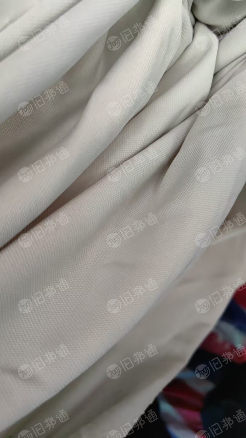 长期出售涤纶废布，涤棉废布，纯棉废布，统货出，印染厂下来的