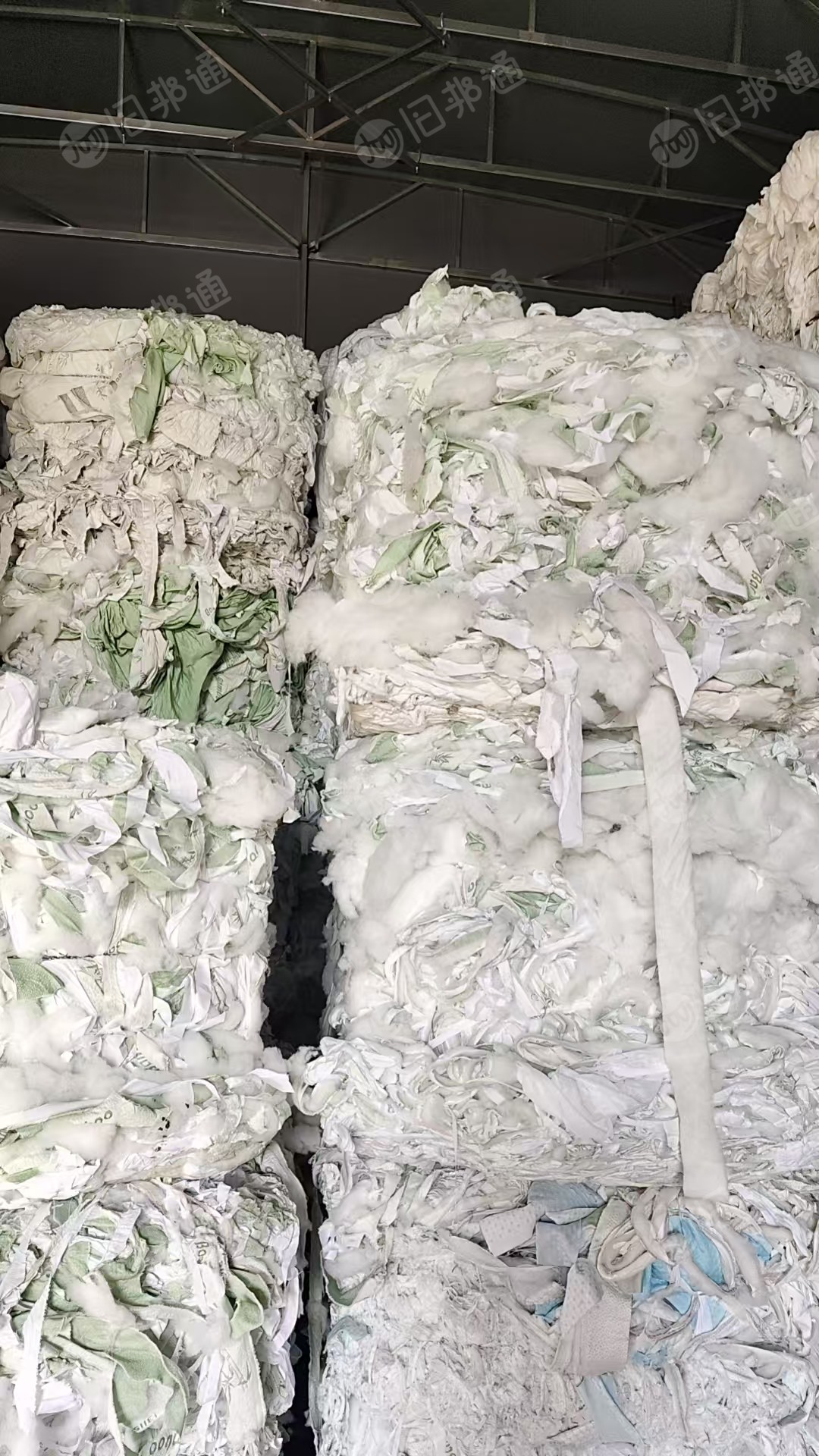 长期出售床垫边角料，绗棉边角料，丝棉边角料，纯白的，二白的，在浙江杭州