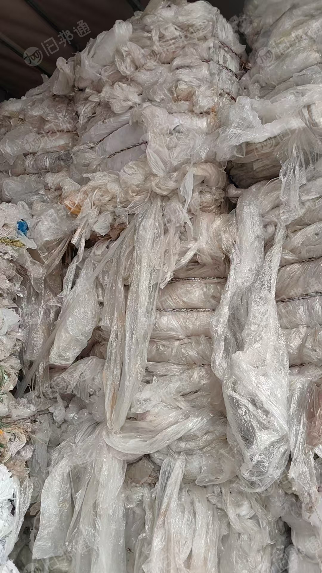 出售PE一级高压膜，缠绕膜、平板膜、气泡膜混打，缠绕膜占7成，干造水洗均可