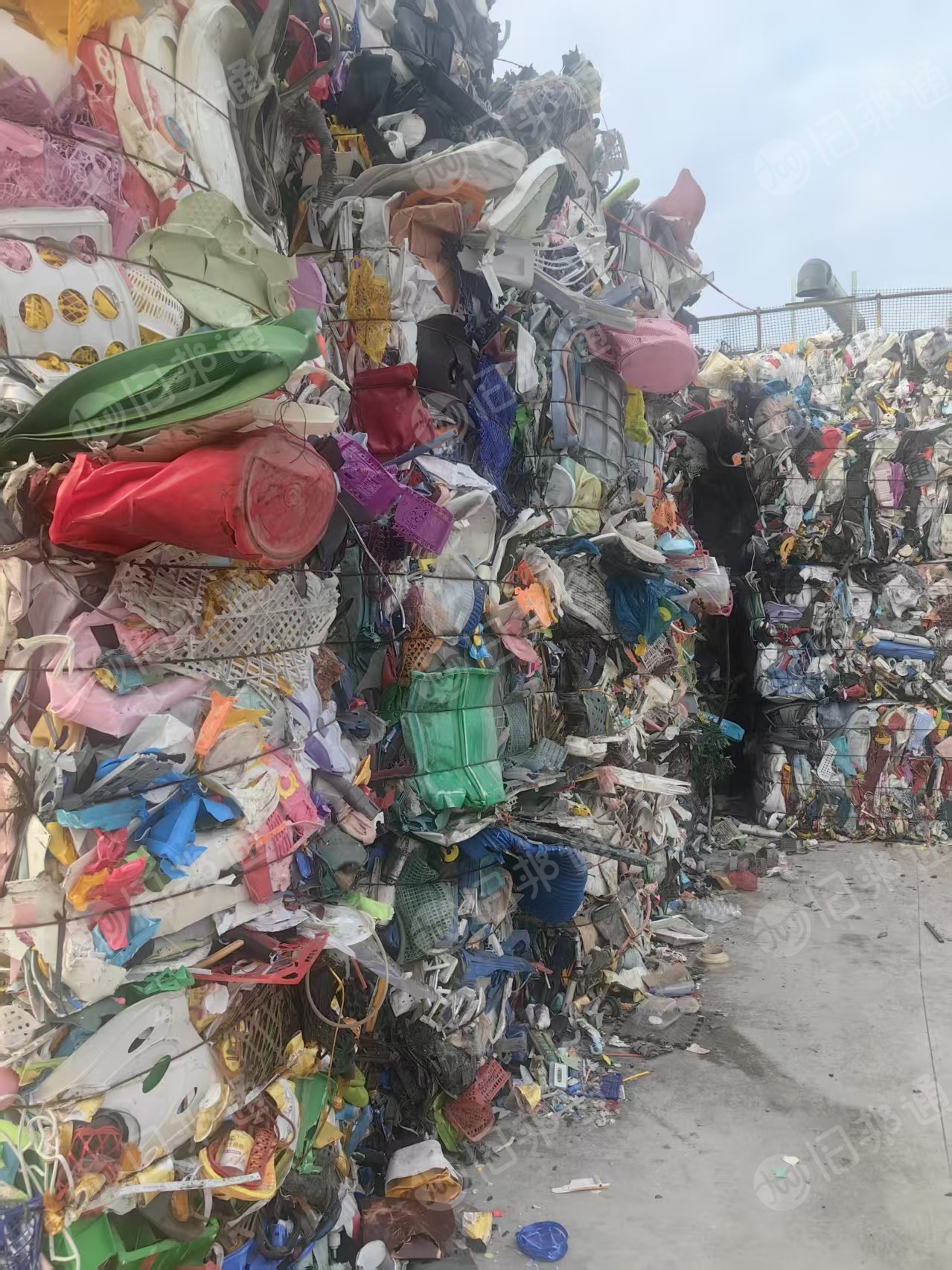 常年出售日杂丙压块,每个月70吨