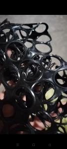 出售黑色电子胶边角料