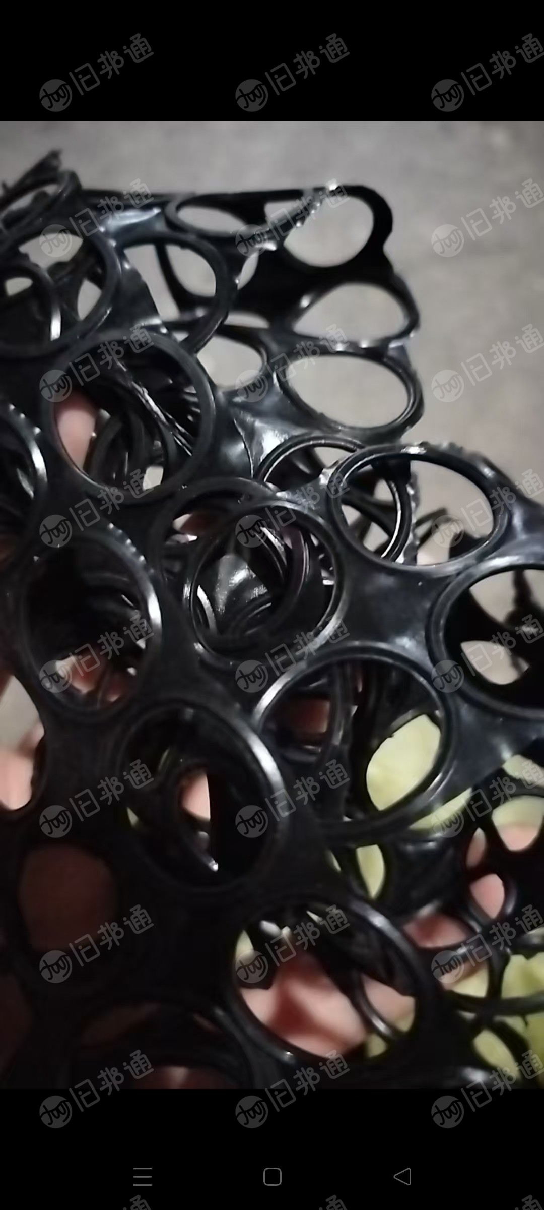 出售黑色电子胶边角料