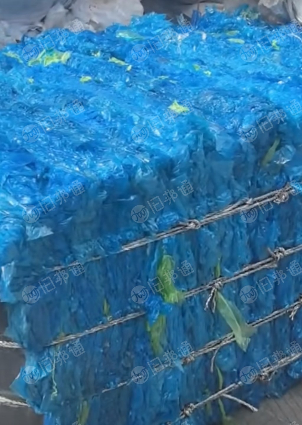 出售PE蓝膜废料，高压蓝膜废料