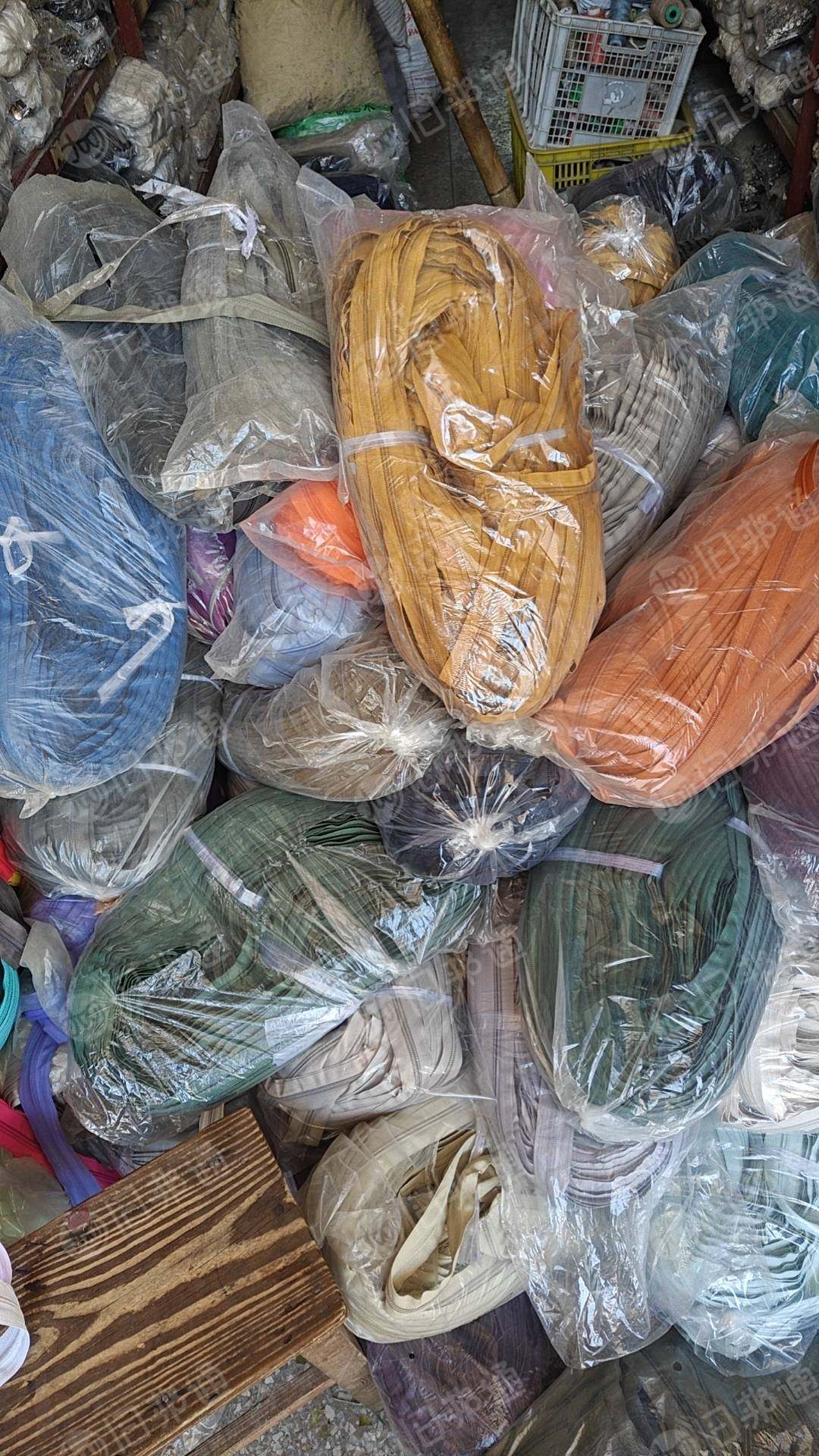 出售库存码装5号拉链