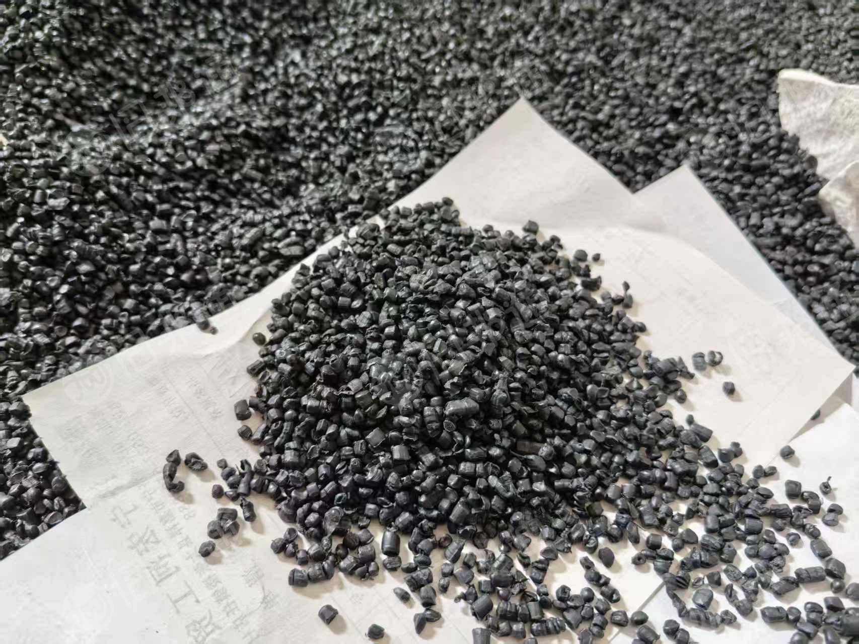 出售日本进口燃气管道做的PE颗粒，进口颗粒，80目，现货一百多吨