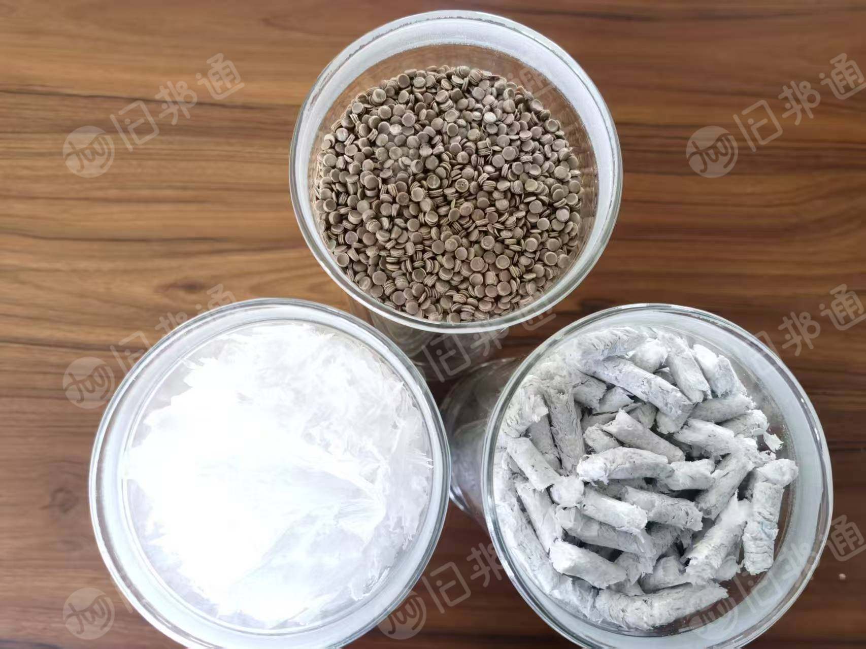 出售PE电池膜颗粒，PE再生颗粒，灰分15以下，熔指0.7~1.0（根据要求可调），管道工厂可用