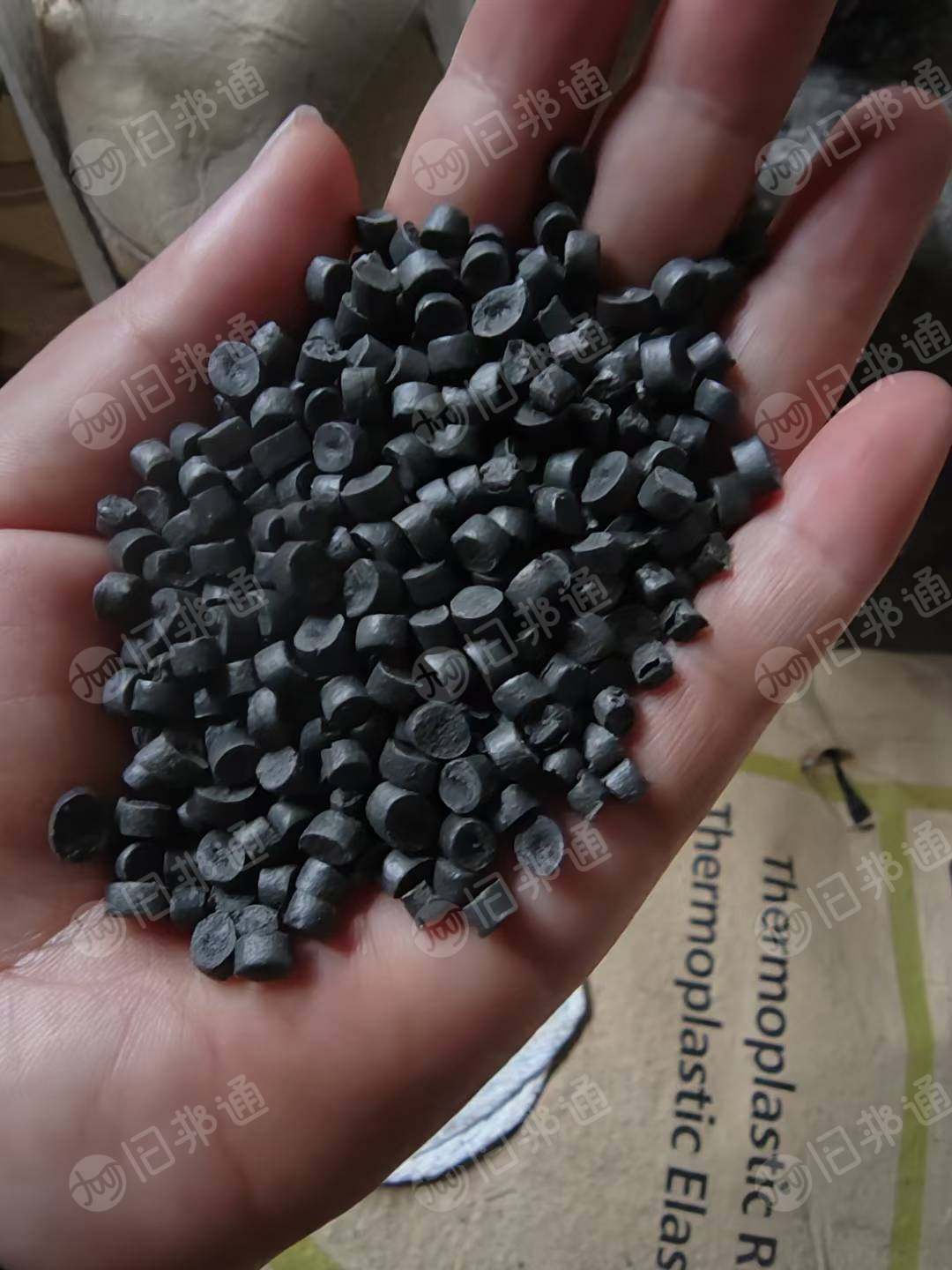 出售EVA颗粒，EVA发泡颗粒，可做铝塑板用