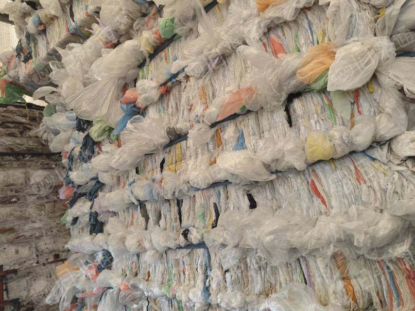 出售干造花膜，月供100吨