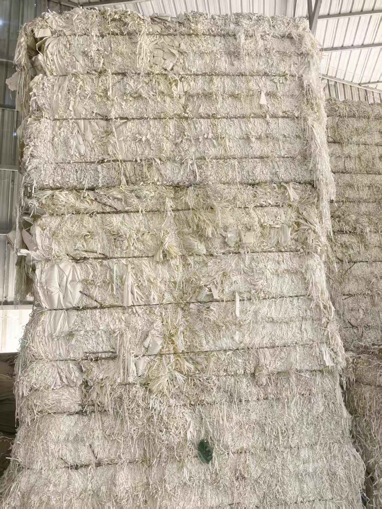 出售双胶纸边角料压块