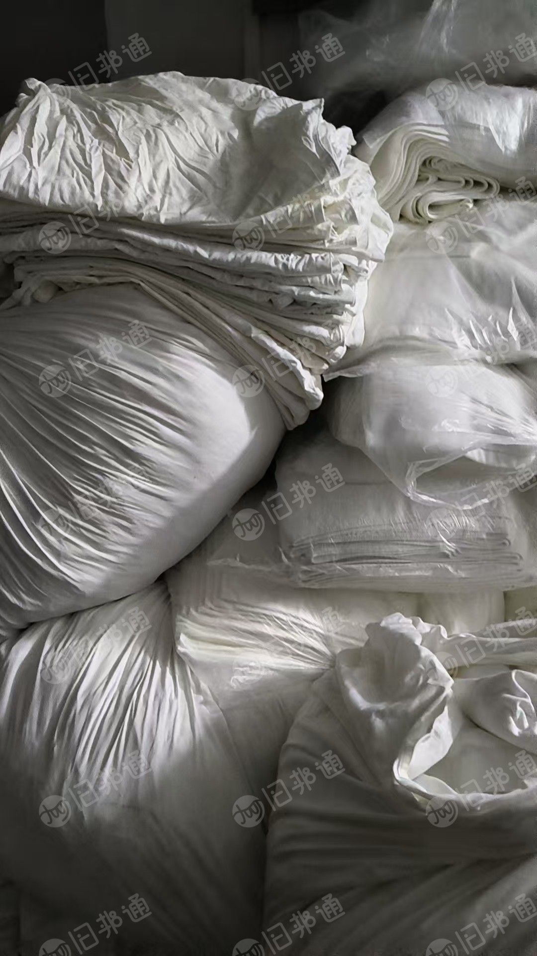 长期出售酒店布草,纯棉的,现货有2吨,月供8吨左右,在广东深圳