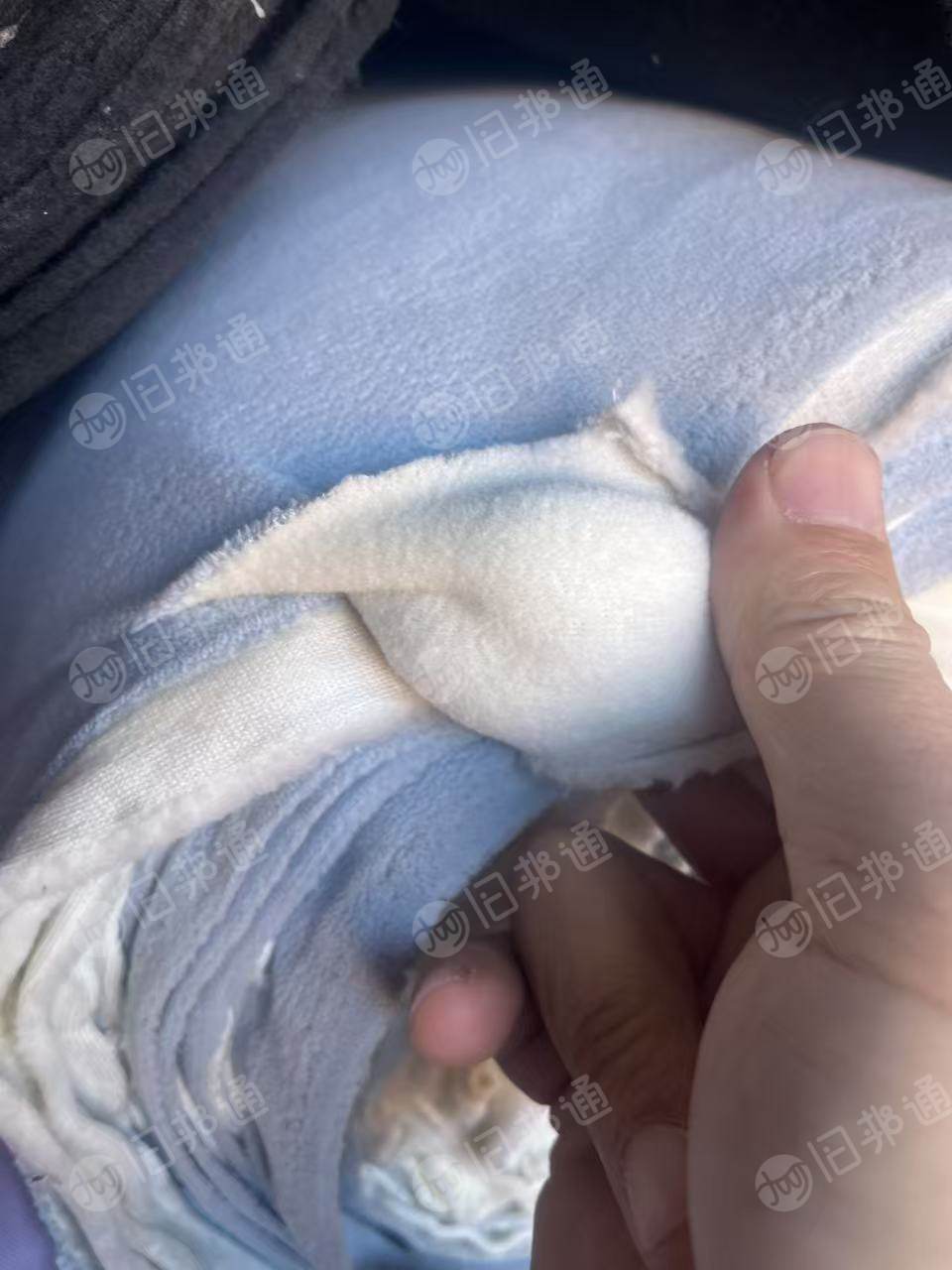 出售库存绒布，单面绒，也有兔毛，杂货，门幅基本1.8，克重200左右，现货有4吨左右，货在山东聊城