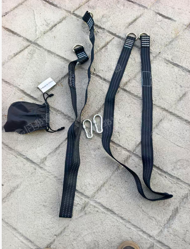 现货处理一批库存秋千织带，现货30吨左右，货在山东临沂