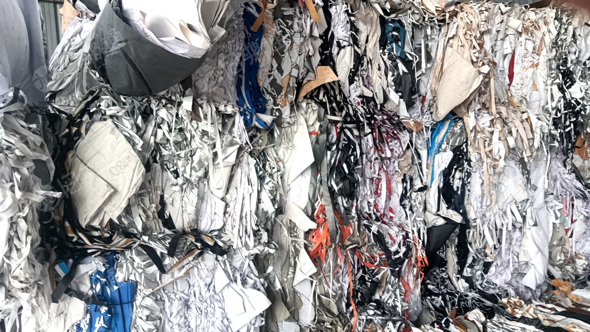 出售PVC覆纸切边条,现货100吨