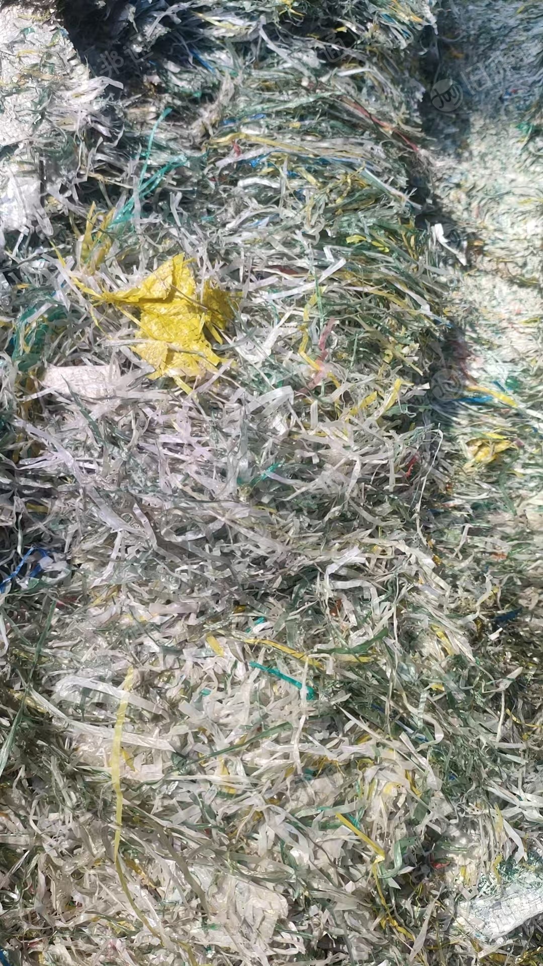  常年出售杂色编织袋破碎料，现货一挂车