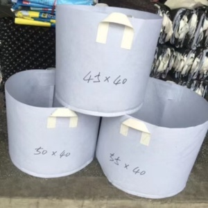 长期回收针刺无纺布边角料盘料，什么材质都可以，只要针刺的，做袋子手提用的，每个月需要100多吨