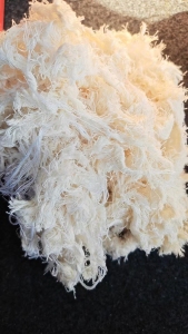长期出售高精纺纯棉全棉废纱，环锭纺40支下来的，可以开花纺60支，货在江苏徐州