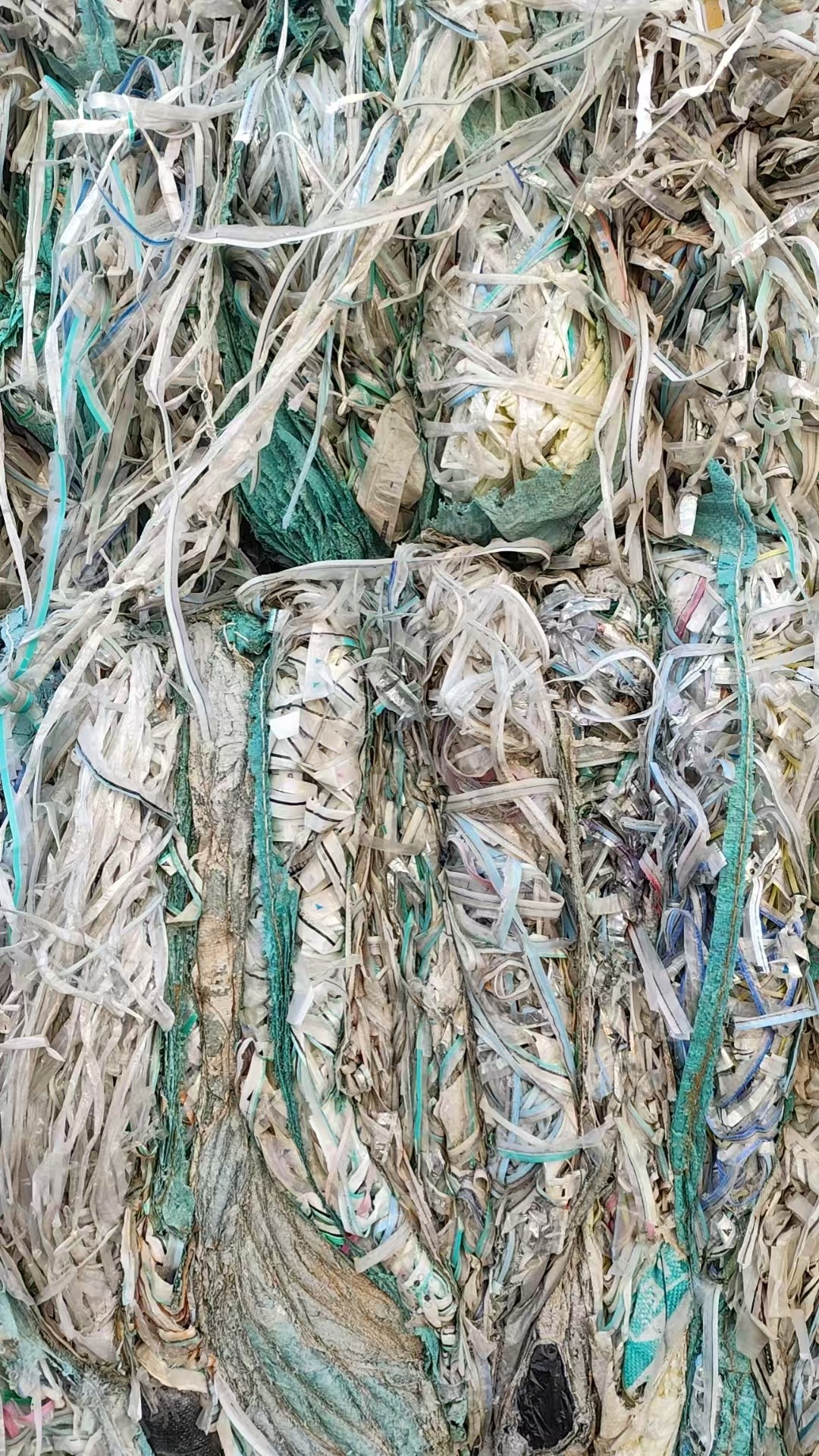 出售废料，可以用来做燃烧的，现货7/8吨左右