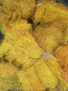 出售PVC光缆皮毛料，月供30/40吨